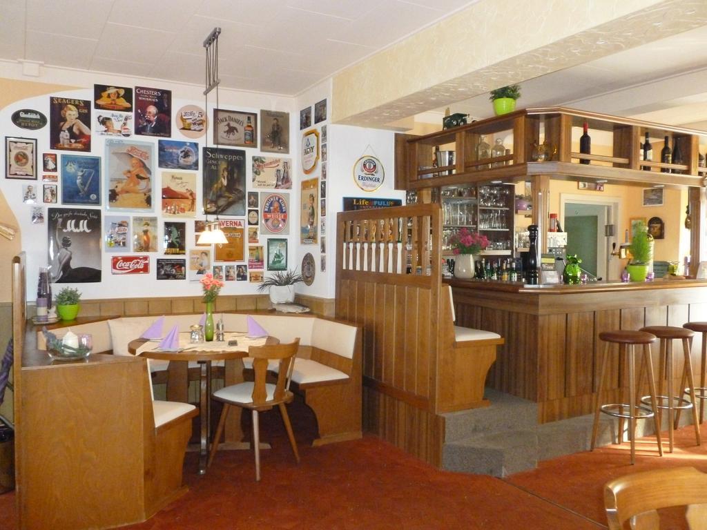 Gasthaus Forelle 塔勒 外观 照片
