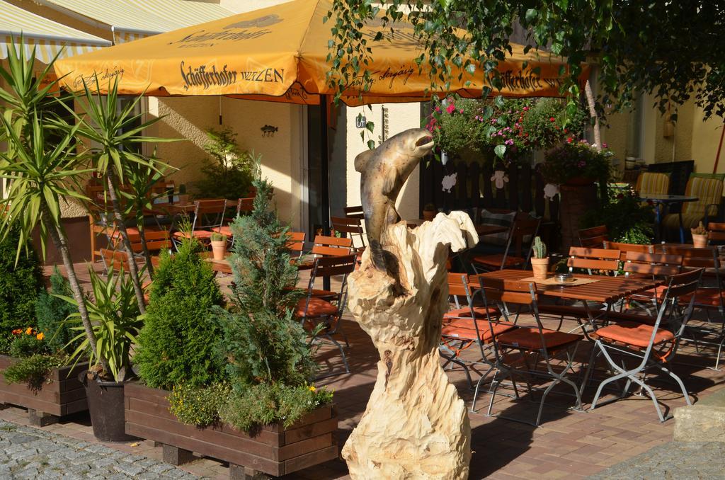 Gasthaus Forelle 塔勒 外观 照片